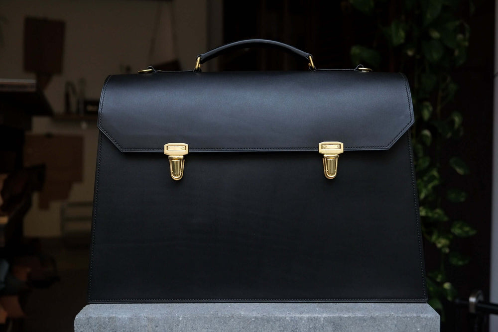 leather briefcase, woman briefcase, ladies briefcase, leather laptop bag, designer briefcase, leder aktentasche, aktentasche, woman leather bag, leather crossbody bag, leather shoulder bag, sustainable leather bag