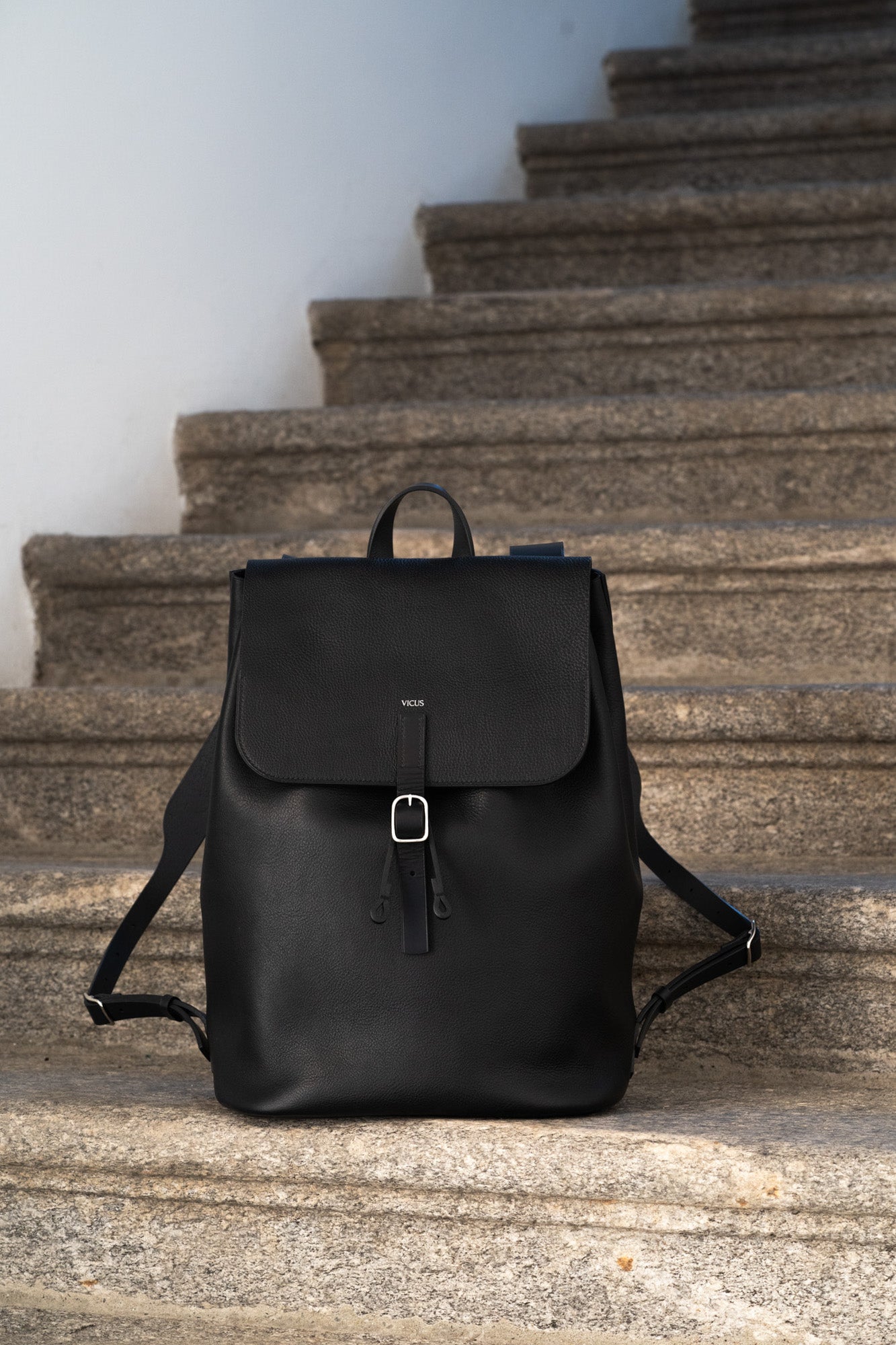 backpack. leather backpack, leather ruckrack, handmade backpack, handcrafted backpack, swissmade backpack, hand gemacht ruckrack, vegetable tanned leather backpack, sustainable backpack, sustainable rucksack