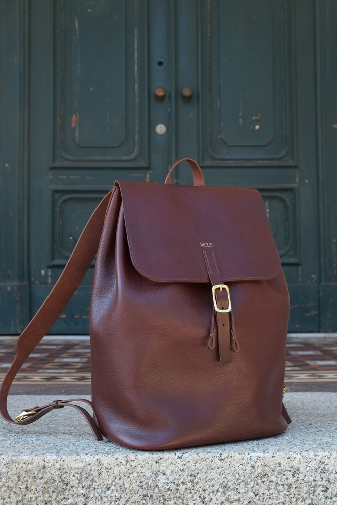 backpack. leather backpack, leather ruckrack, handmade backpack, handcrafted backpack, swissmade backpack, hand gemacht ruckrack, vegetable tanned leather backpack, sustainable backpack, sustainable rucksack