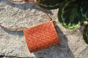 'CLOE' CROSSBODY - crossbody bag, clutch bag, leather bag, natural leather, sustainable leather bag, handmade bag, handcrafted bag, handmade leather crossbody, shoulder bag, leather bag