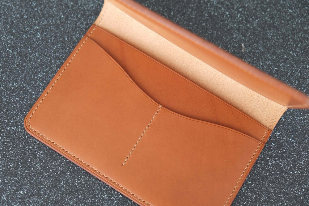 'BIA' PASSPORT WALLET - Vicus Pelle